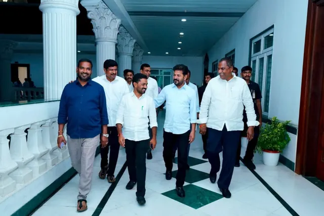 ఖానాపూర్ అభివృద్ధికి ప్రత్యేక నిధులు ఇవ్వాలి: బోజ్జు పటేల్
