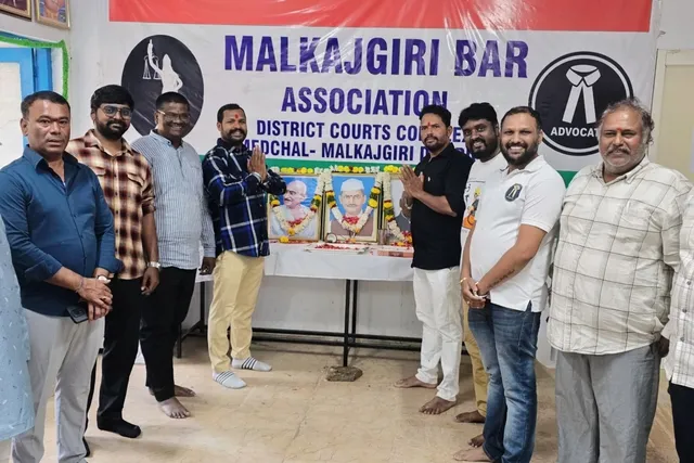 మల్కాజ్‌గిరి బార్ అసోసియేషన్‌లో గాంధీ, శాస్త్రి జయంతి వేడుకలు