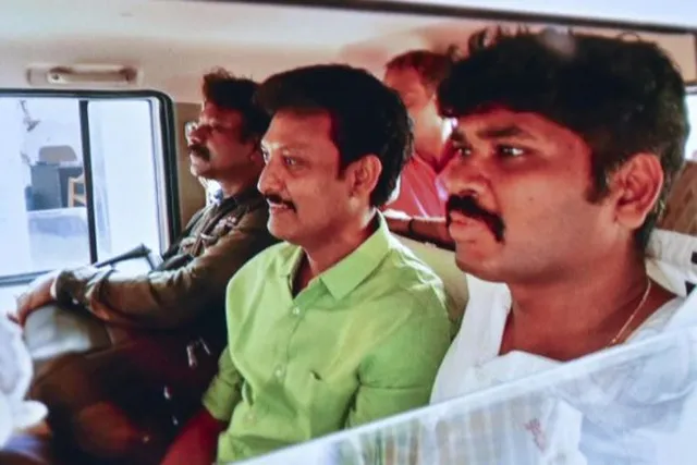 முன்னாள் அமைச்சர் அன்பில் மகேஷை சிறையில் அடைக்க உத்தரவு