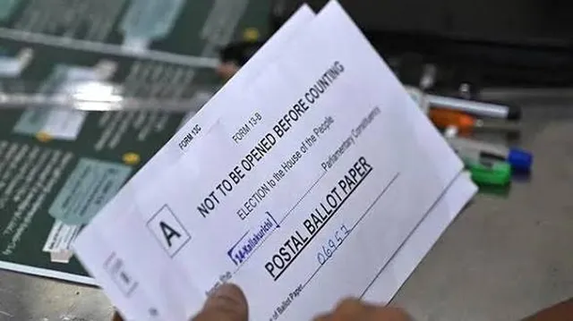 ఏపీలో కొనసాగుతున్న పోస్టల్ బ్యాలెట్ ప్రక్రియ