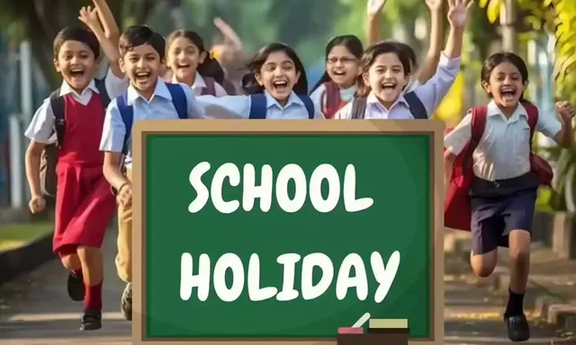 తెలుగు రాష్ట్రాల్లో నేటి నుంచి స్కూళ్లకు దసరా సెలవులు తెలుగు రాష్ట్రాల్లో నేటి నుంచి స్కూళ్లకు దసరా సెలవులు