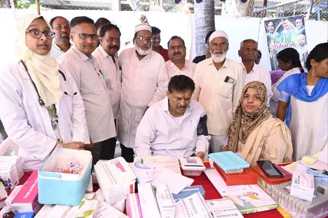 అడిక్మెట్ లో హెల్త్ క్యాంపును ప్రారంభించిన ఎమ్మెల్యే అడిక్మెట్ లో హెల్త్ క్యాంపును ప్రారంభించిన ఎమ్మెల్యే