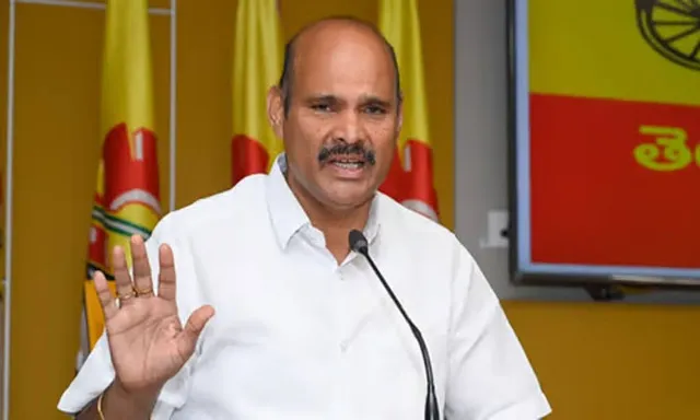గత పాలకులు దోపిడీకి పాల్పడ్డారు: మంత్రి పార్థసారథి