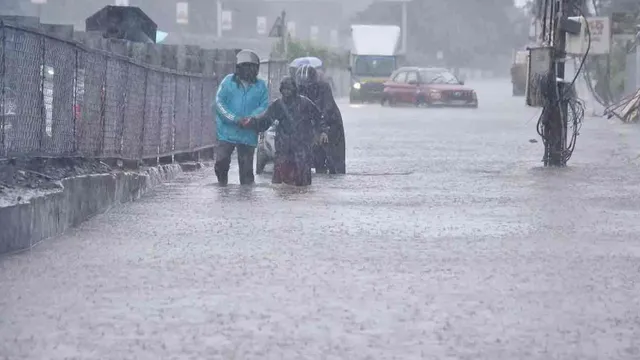 Flash flood alert for AP, Telangana