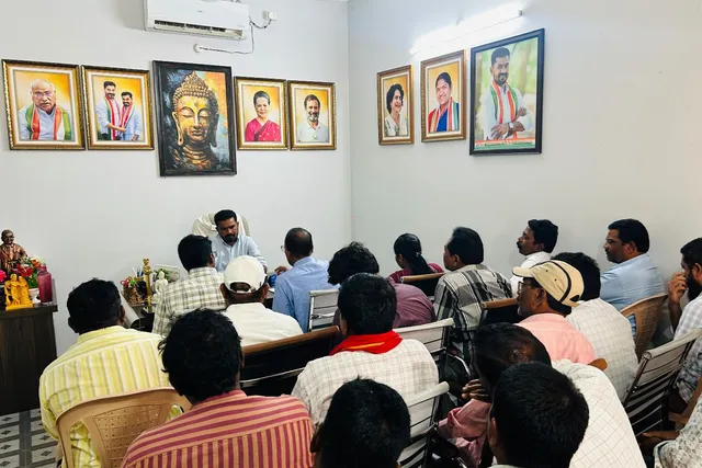 ఖానాపూర్ లో విద్యుత్ సమస్యలపై ఎమ్మెల్యే సమీక్ష ఖానాపూర్ లో విద్యుత్ సమస్యలపై ఎమ్మెల్యే సమీక్ష