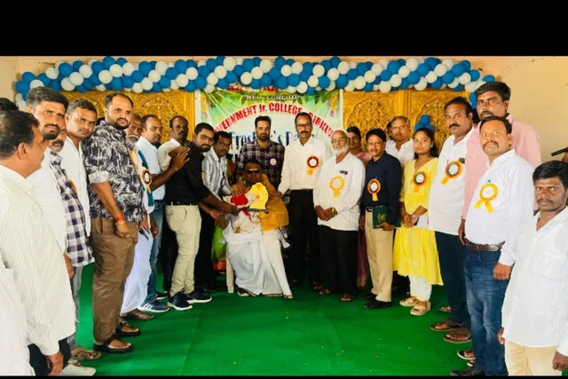 పోచారం శ్రీనివాసరెడ్డి విద్యార్థులకు స్ఫూర్తిదాయక సూచనలు పోచారం శ్రీనివాసరెడ్డి విద్యార్థులకు స్ఫూర్తిదాయక సూచనలు