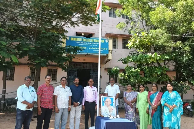 తెలంగాణ ప్రజా పాలన దినోత్సవం సందర్భంగా జండా ఆవిష్కరణ