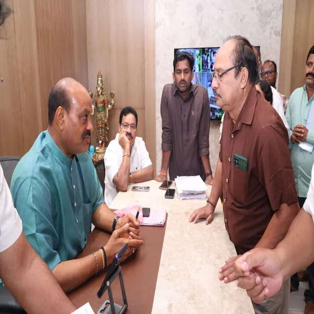 నిమ్మాడ క్యాంప్ కార్యాలయంలో మంత్రి అచ్చున్న ప్రజా దర్బార్