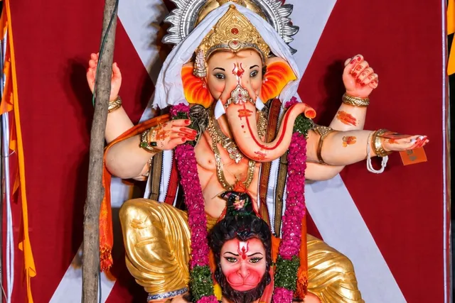 మగ్దుంపల్లిలో ఘనంగా శ్రీ మల్లిఖార్జున యూత్ వినాయకుడి నిమజ్జనం