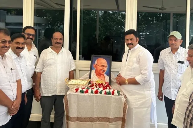 గాంధీ ఆశయాలు అనుసరణీయం - డిప్యూటీ స్పీకర్