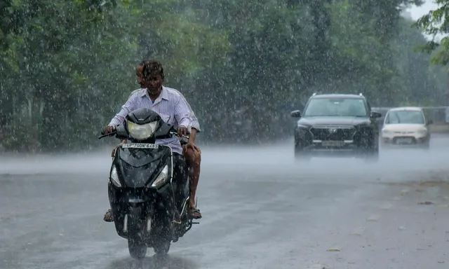 TG: రెండు రోజులపాటు భారీ వర్షాలు.. 6 జిల్లాలకు ఆరెంజ్ అలెర్ట్