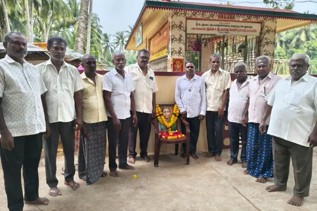ఘనంగా వీరనారి చిట్యాల ఐలమ్మ 41వ వర్ధంతి ఘనంగా వీరనారి చిట్యాల ఐలమ్మ 41వ వర్ధంతి