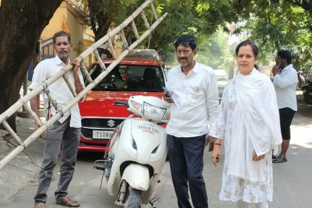 ప్రజా సమస్యల పరిష్కారమే నా ధ్యేయం - స్మితా కోటేశ్ గౌడ్ ప్రజా సమస్యల పరిష్కారమే నా ధ్యేయం - స్మితా కోటేశ్ గౌడ్