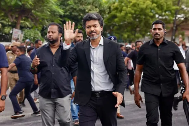 தீபாவளிக்கு இலவச மளிகைத் தொகுப்பு: முதல்வர் விஜய் தீவிர ஆலோசனை!