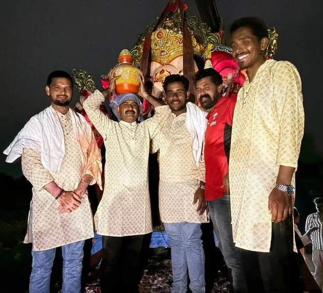 వరుసగా రెండో ఏడాది గణేష్ లడ్డూ సొంతం చేసుకున్న మోహిన్