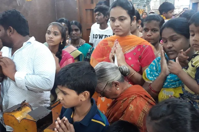 బాసర ఆలయంలో నవరాత్రి సాంస్కృతిక కార్యక్రమాలు రద్దు