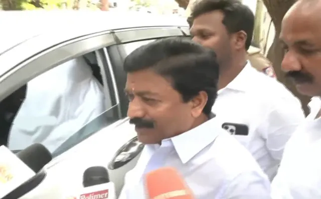 அதிருப்தியில் இருப்பது புதிது அல்ல - சி.வி.சண்முகம்