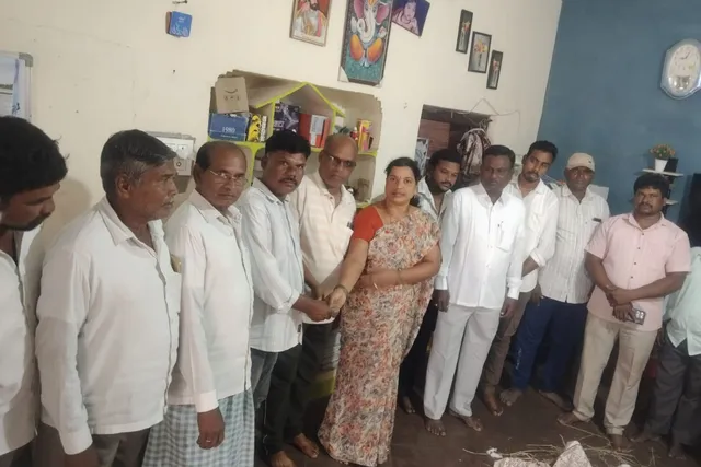 వెల్దండలో బాధిత కుటుంబానికి భరోసా