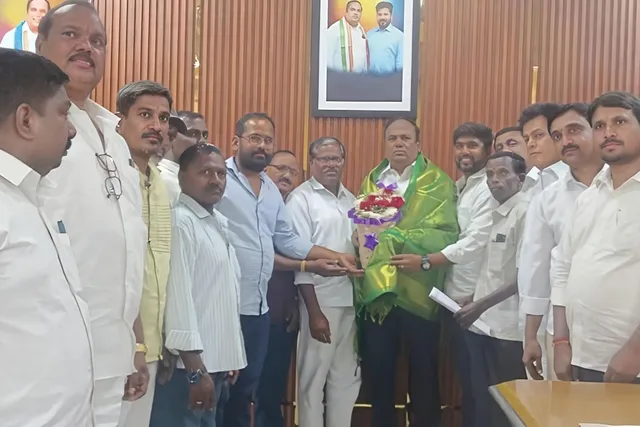 ధర్పల్లి ఆలయ నిర్మాణ అనుమతుల కోసం ఎమ్మెల్యేకు వినతి