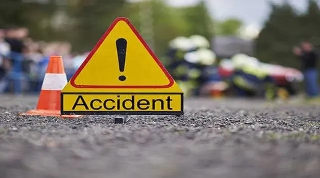 కాకినాడలో రోడ్డు ప్రమాదం.. మహిళ మృతి