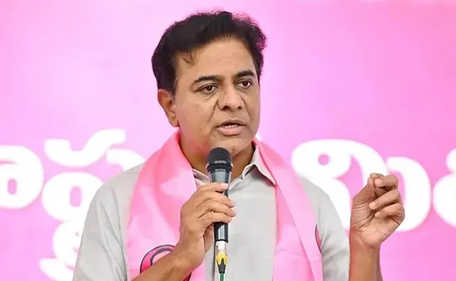 బీఆర్‌ఎస్ మాజీ మంత్రులతో సమావేశమైన కేటీఆర్, హరీశ్‌రావు