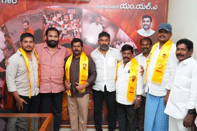 నెల్లూరులో వైసీపీకి షాక్ నెల్లూరులో వైసీపీకి షాక్