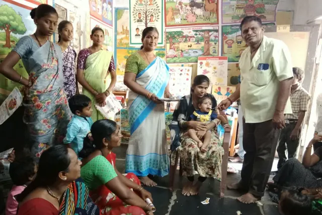 పలుకూరు అంగన్వాడీ -1 లో శ్రీమంతం, అన్న ప్రసాద కార్యక్రమాలు పలుకూరు అంగన్వాడీ -1 లో శ్రీమంతం, అన్న ప్రసాద కార్యక్రమాలు