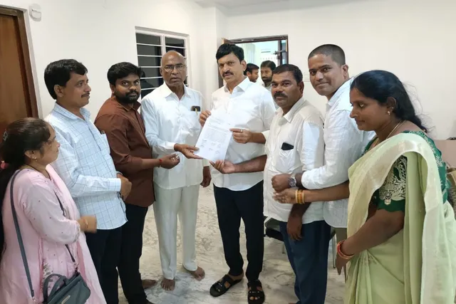 పేదల ఇండ్లకు పట్టాలు ఇవ్వాలని మంత్రి పొంగులేటికి సిపిఐ వినతి