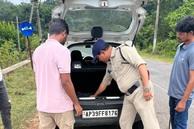 చిన్నగెద్దాడలో ఐదు మద్యం బాటిళ్లు స్వాధీనం