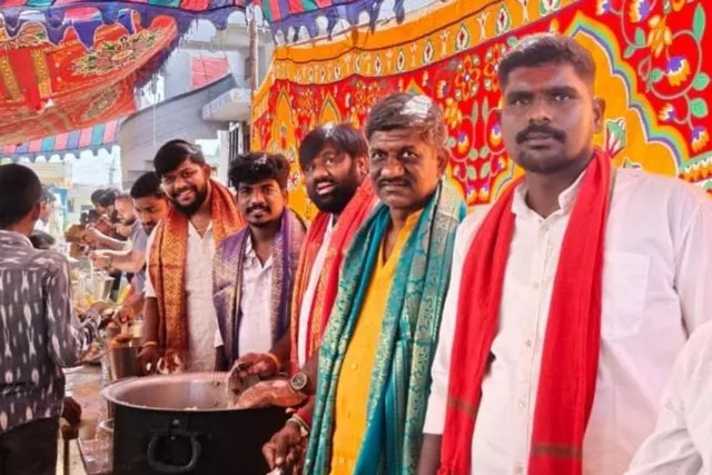 యాదాద్రిలో శరన్నవరాత్రి ఉత్సవాలు: అన్నపూర్ణ దేవి దర్శనం, అన్నదానం