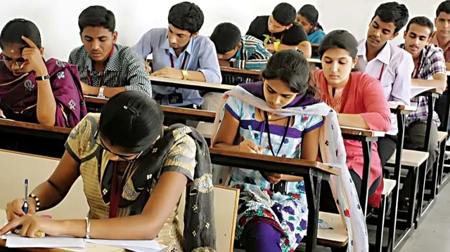 బీఈడీ, బీఈడీ కన్వీనర్ కోటా ఫీజుల పెంపు