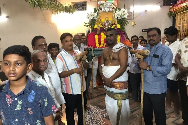 నరసాపురం ఆర్యవైశ్య రామాలయంలో శరన్నవరాత్రి ఉత్సవములు నరసాపురం ఆర్యవైశ్య రామాలయంలో శరన్నవరాత్రి ఉత్సవములు