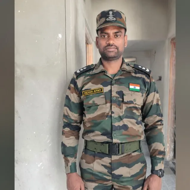 ఉరేసుకొని ఆర్మీ జవాన్ ఆత్మహత్య