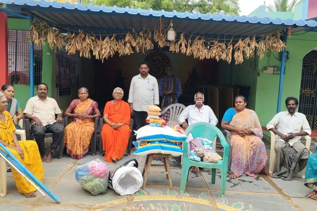 దస్తగిరి ఆశ్రమానికి నిత్యావసరాల పంపిణీ దస్తగిరి ఆశ్రమానికి నిత్యావసరాల పంపిణీ