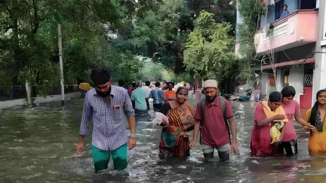 వరద సాయం.. ఒక్కో ఫ్యామిలీకి రూ.3,000