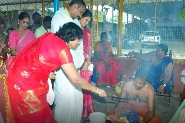 పాల్వంచ పెద్దమ్మతల్లి ఆలయంలో ఘనంగా చండీ హోమం
