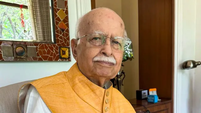 நுரையீரல் தொற்று காரணமாக அத்வானி டெல்லி மருத்துவமனையில் அனுமதி