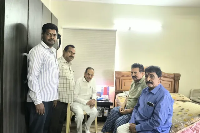 ఎమ్మెల్యేను పరిమర్శించిన మాజీ మంత్రి