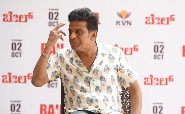 ‘విశ్వనాథ్ అండ్ సన్స్’ సినిమా చూసి కన్నీళ్లు పెట్టుకున్న హీరో