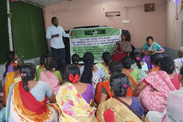 ప్రకృతి వ్యవసాయంపై గ్రామస్థాయి రైతులకు శిక్షణా కార్యక్రమం