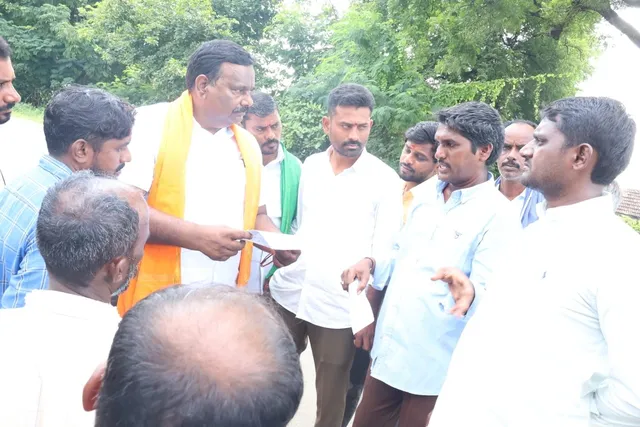 రుక్మాపూర్ వక్ఫ్ బాధితులను ప్రభుత్వం ఆదుకోవాలి