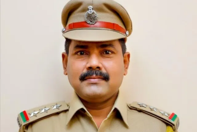 పొన్నూరులో మిగిలిన మూడు మద్యం దుకాణాలకు మళ్లీ నోటిఫికేషన్ పొన్నూరులో మిగిలిన మూడు మద్యం దుకాణాలకు మళ్లీ నోటిఫికేషన్