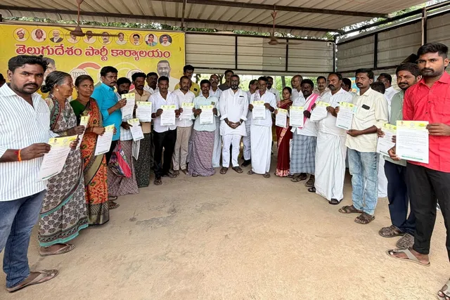 26 మందికి రూ.10.31 లక్షల సీఎంఆర్‌ఎఫ్ సాయం