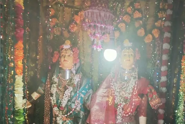 భక్తిశ్రద్ధలతో అష్టమి మహాలక్ష్మి పూజలు