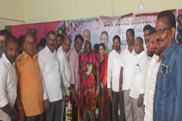 న్యాల్కల్ తహసీల్దార్ ప్రభులు ఘనంగా పదవీ విరమణ సన్మానం