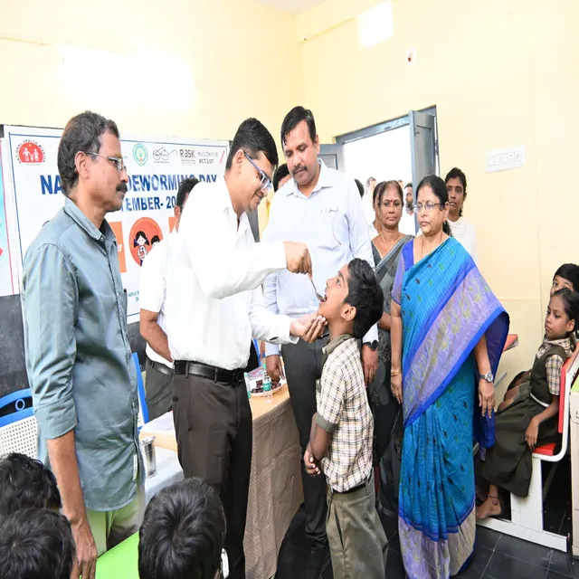 నులిపురుగుల నివారణకు అధికారుల సమన్వయం: కలెక్టర్