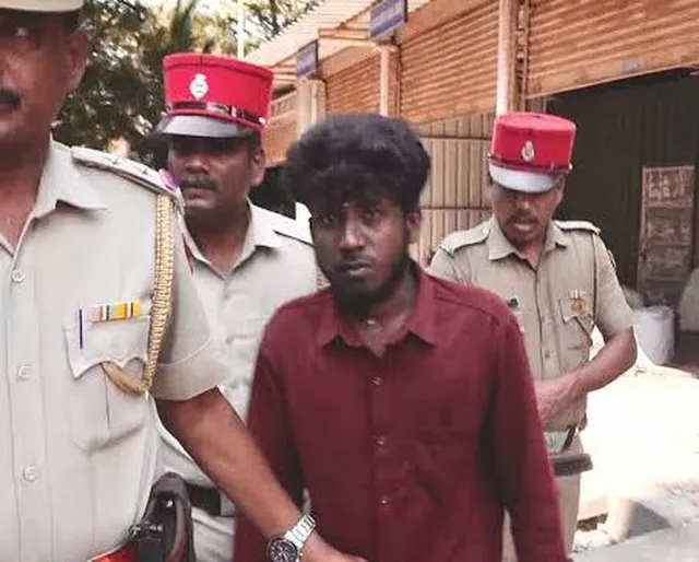 கருணாஸ்க்கு விதிக்கப்பட்ட தூக்கு தண்டனை, ஆயுள் தண்டனையாக குறைப்பு கருணாஸ்க்கு விதிக்கப்பட்ட தூக்கு தண்டனை, ஆயுள் தண்டனையாக குறைப்பு