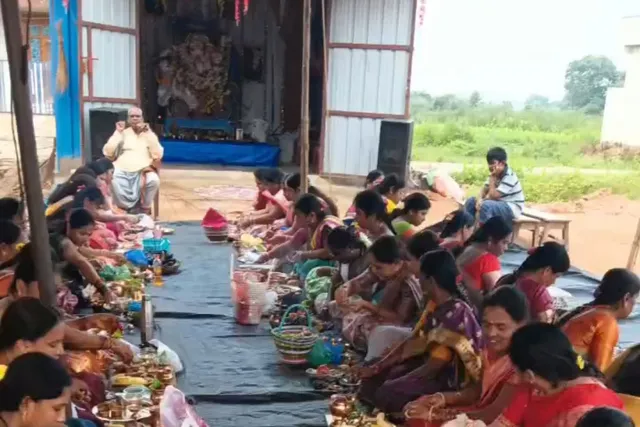 శ్రీకృష్ణ నగర్ కాలనీలో కుంకుమార్చనలు