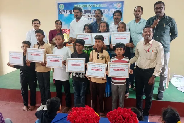 సైన్స్ డ్రామాలో డిస్కవరీ డ్రీమ్స్ స్కూల్ విద్యార్థుల ప్రతిభ