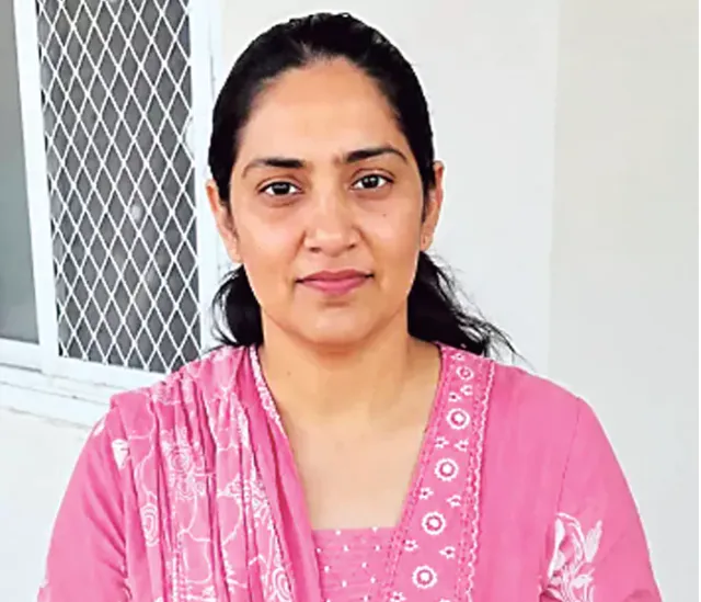ఖైదీలతో పర్సనల్ పనులు.. జైలర్‌గా పని చేసిన జైలుకే ఖైదీగా